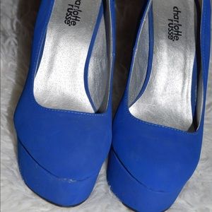 Beautiful blue pumps. Worn once!